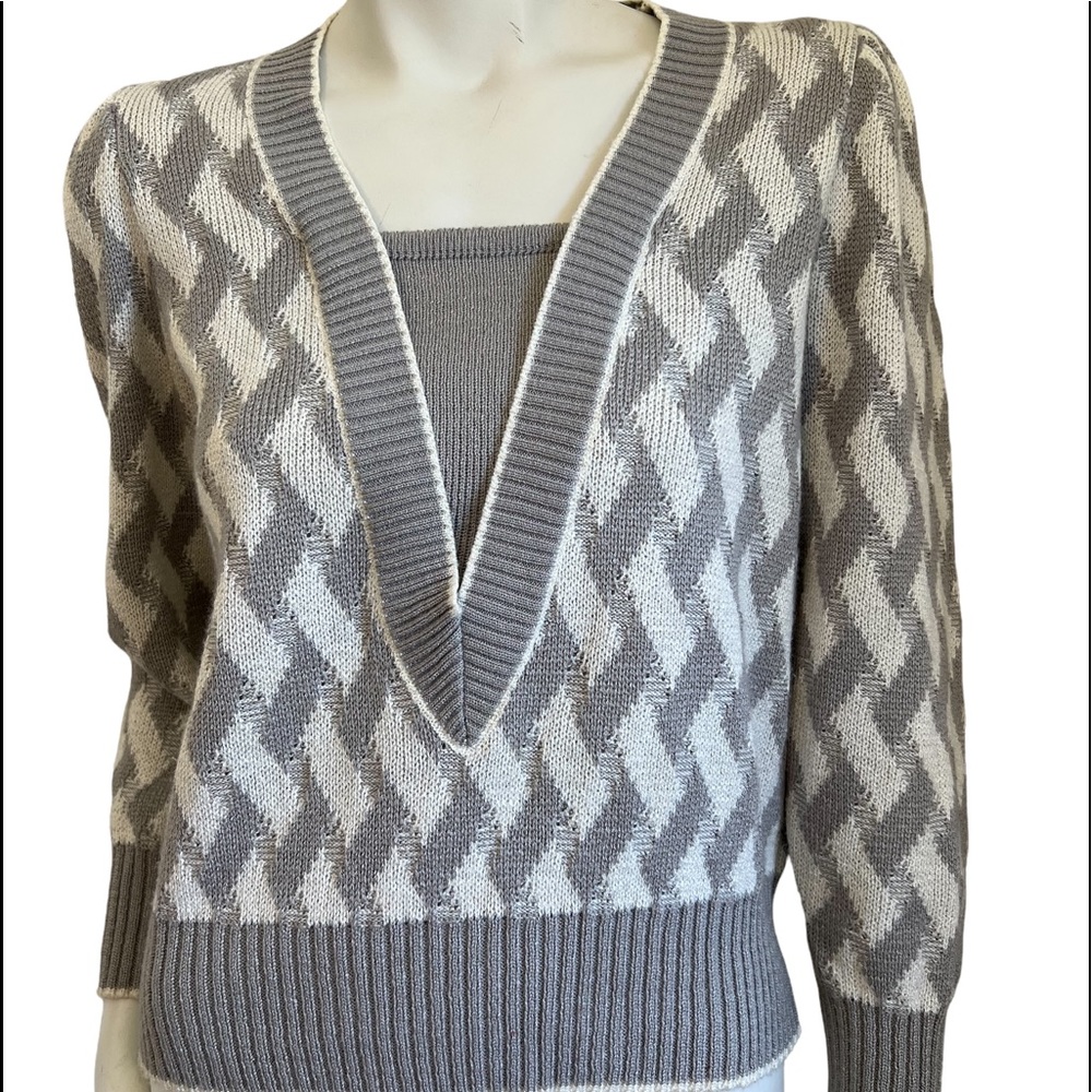 Vintage Vivanti petites Sweater Gray/White Herringbone Pattern Size 12